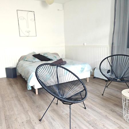 Studio Entier Proche Des Commerces - 1 A 2 Pers - Langon  Dış mekan fotoğraf